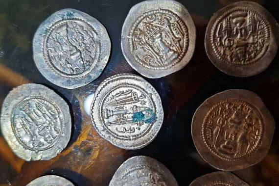 400 Sassanian Coins Found During Training with eXp 6000
